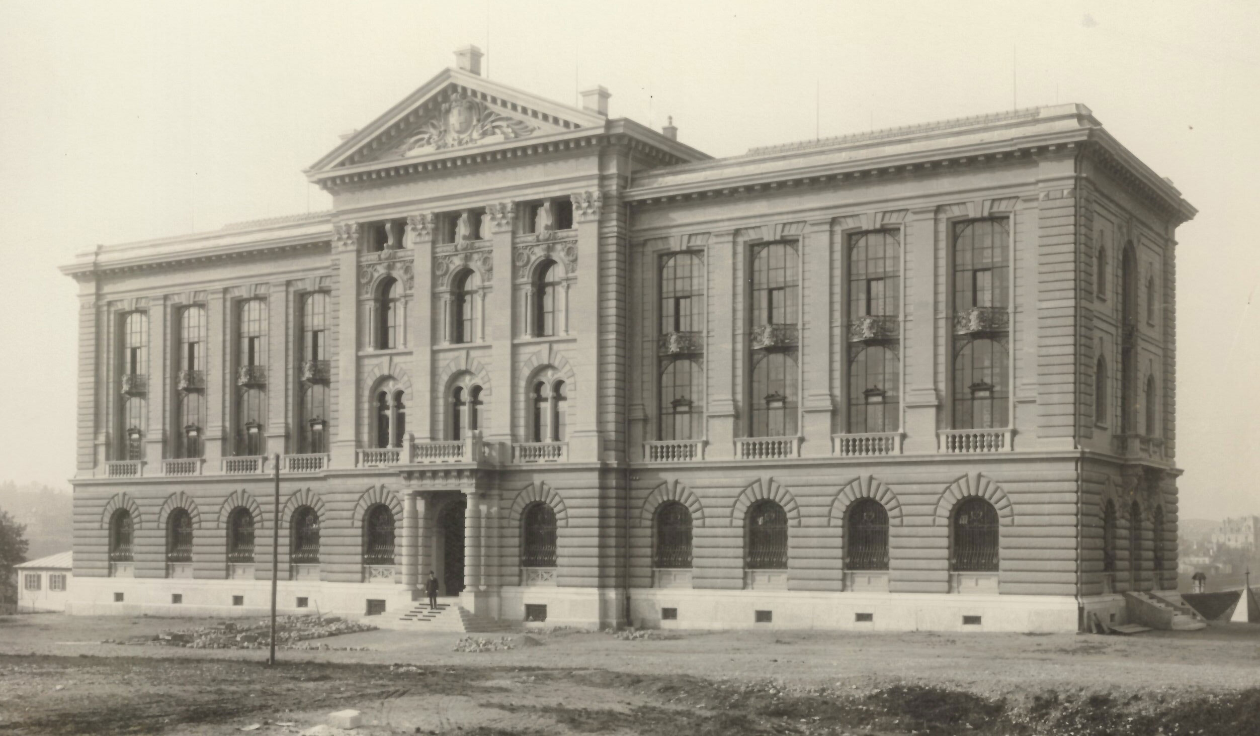 Gebäude des eidgenössischen Archivs und der Landesbibliothek von 1899